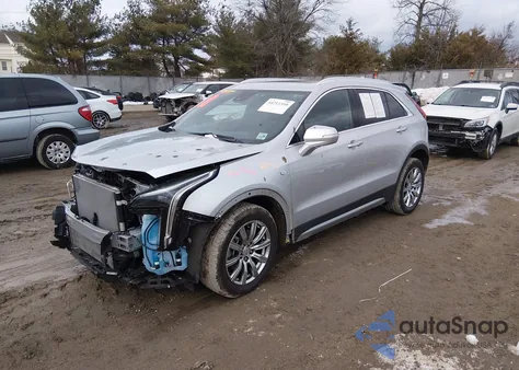 2021 Cadillac Xt4 Awd Premium Luxury z USA, uszkodzony, nr VIN 1GYFZDR42MF081688